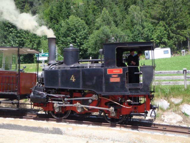deachenseedampfzahnradbahn.jpg